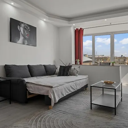 Quiet Ruby Horizon Bükreş